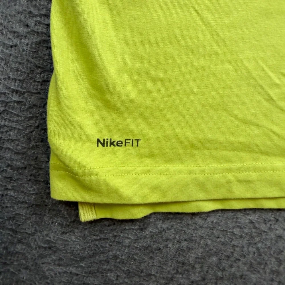 Nike ACG Polo Shirt Men's‎ XL Lime Green NikeFIT Dry Short Sleeve Performance